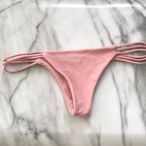 Strappy bikini bottoms // KAOHS swim
